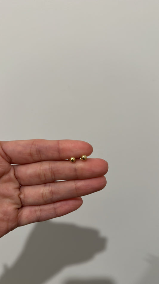 18k Ball Stud
