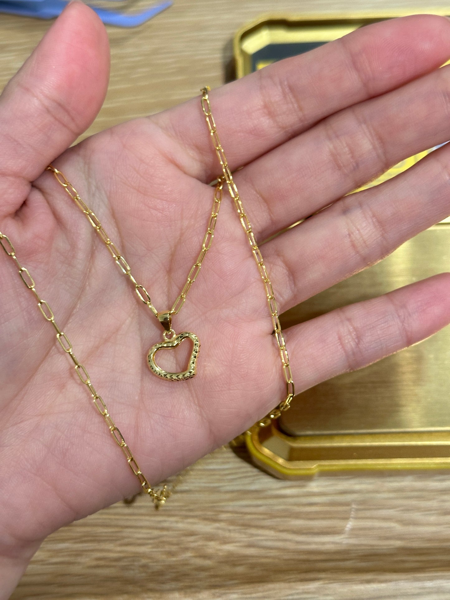 18k Heart Necklace