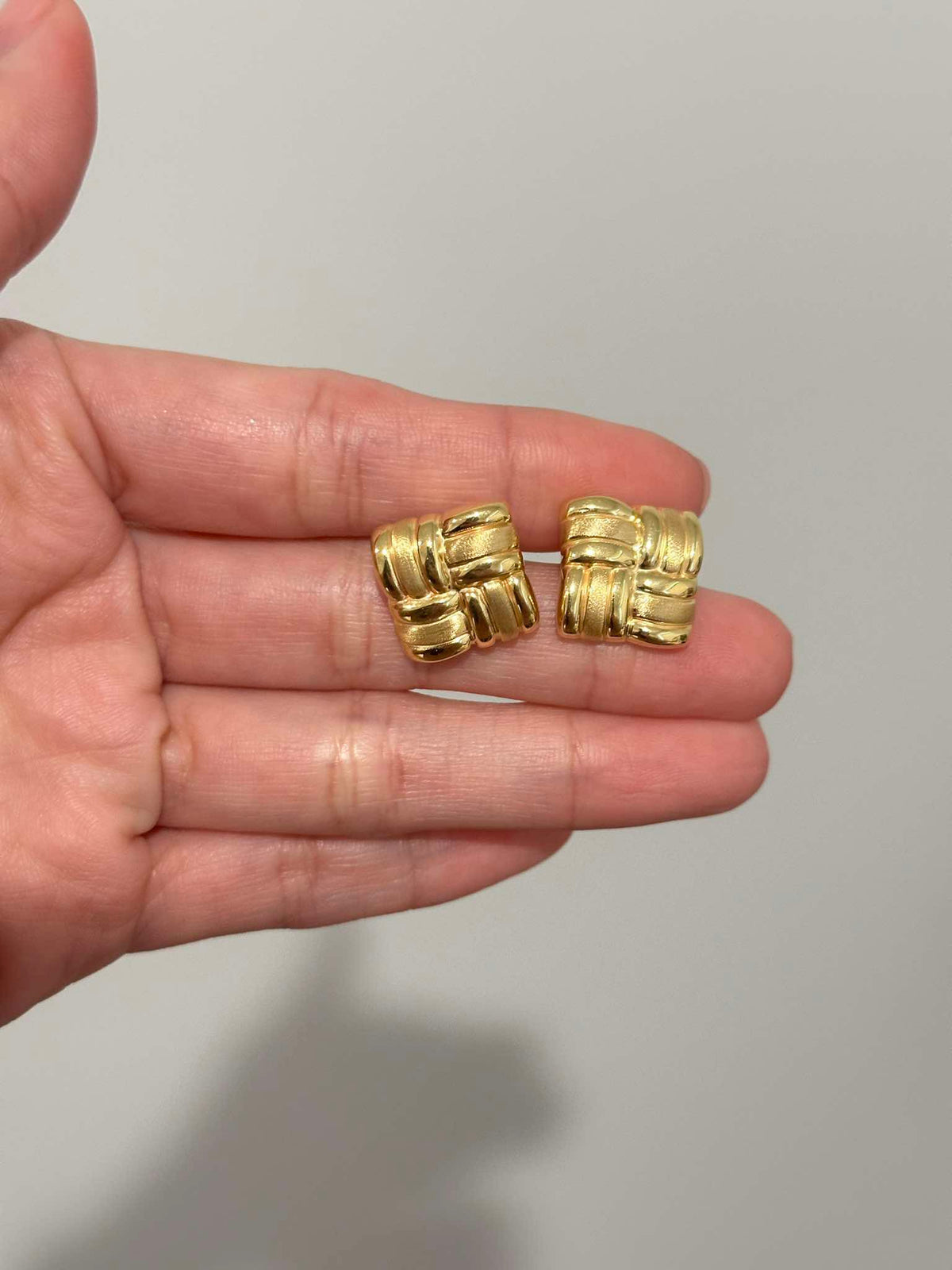 18k Gold Earrings