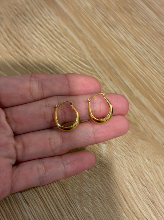 18k earrings